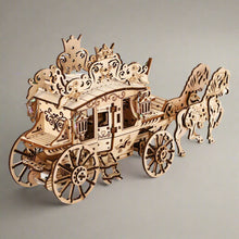 Charger l'image dans la galerie, Puzzle 3D Le Carrosse Royal Mécanique en Bois