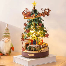 Charger l'image dans la galerie, L'Arbre de Noël Musical - La Maquette en Bois®