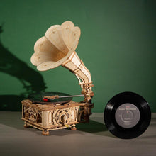 Charger l'image dans la galerie, Le Gramophone - La Maquette en Bois® - La Maquette en Bois