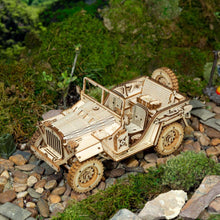 Charger l'image dans la galerie, La Jeep 4x4 - La Maquette en Bois® - La Maquette en Bois