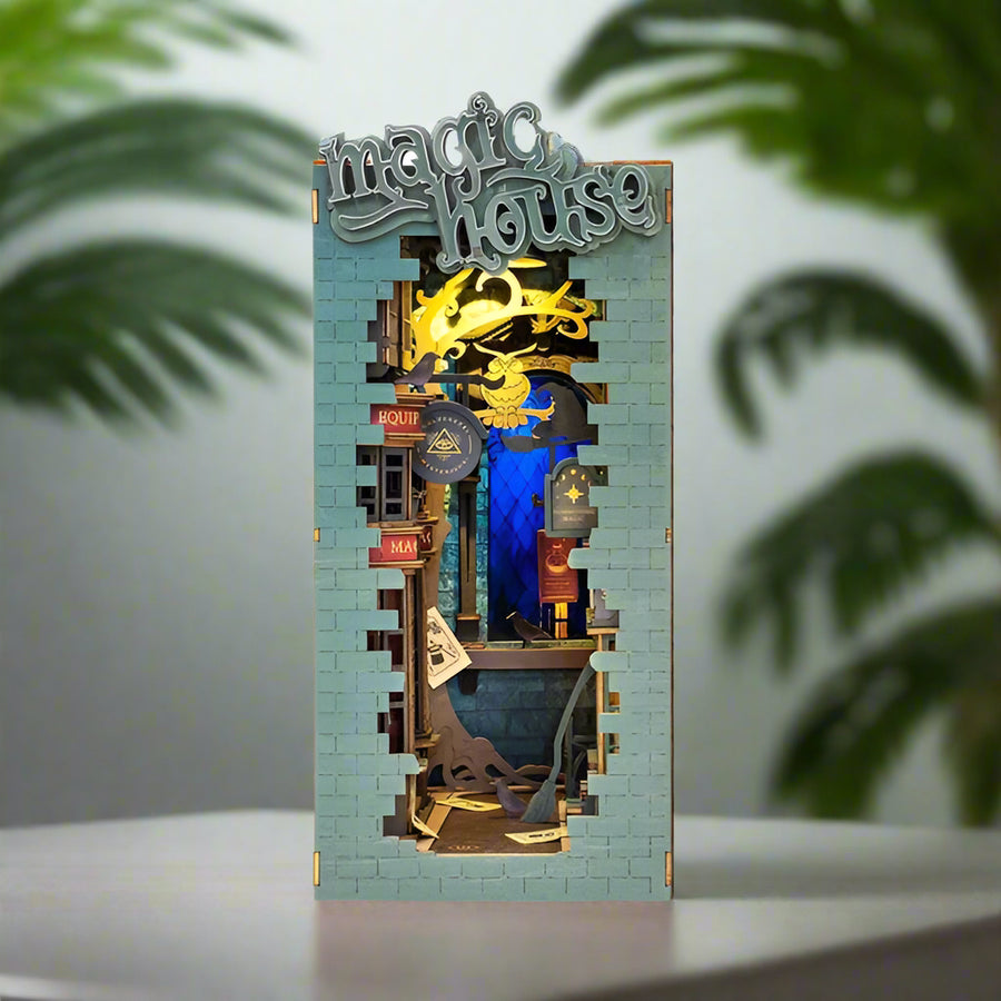 L'Allée des Enchanteurs - La Maquette en Bois®