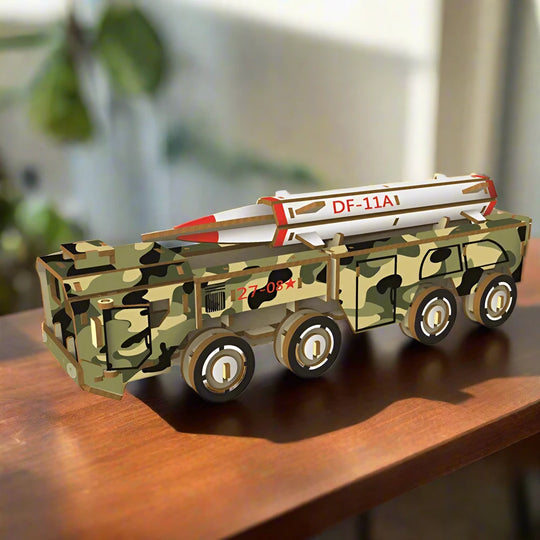 Missile Transporter DongFeng 11A - La Maquette en Bois®