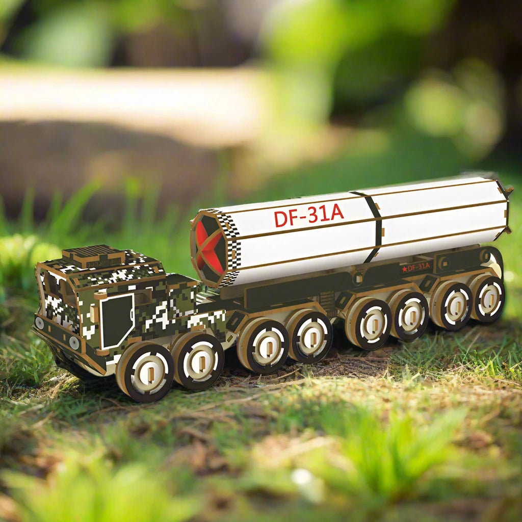 Missile Transporter DongFeng 31A - La Maquette en Bois®