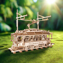 Charger l&#39;image dans la galerie, Tramway Mécanique Vintage - La Maquette en Bois®

