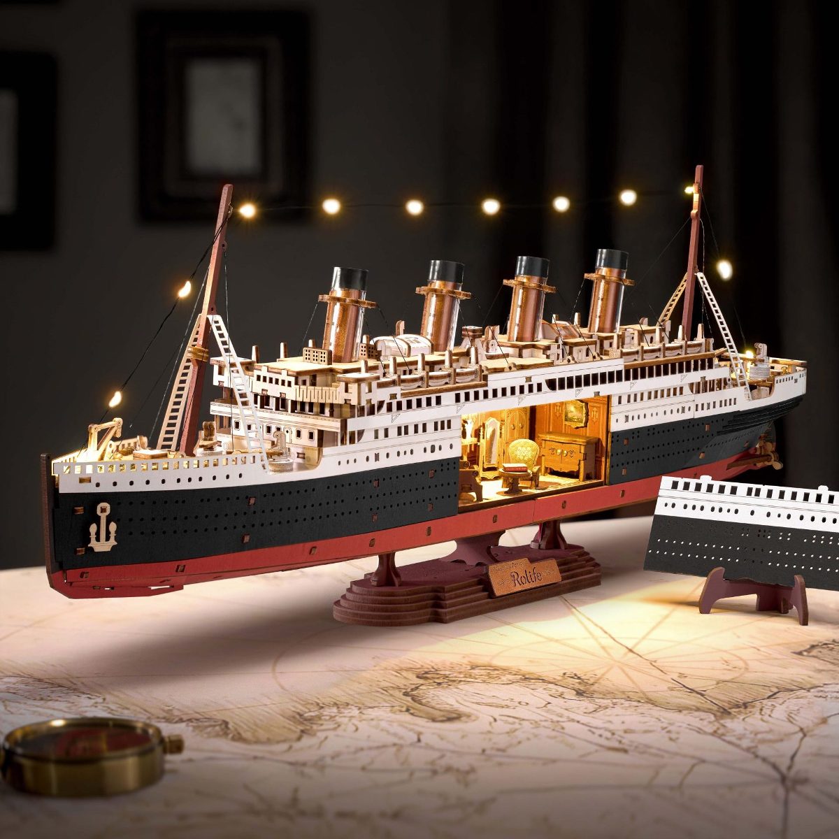 Paquebot Lumière de l’Atlantique 1912 - La Maquette en Bois®