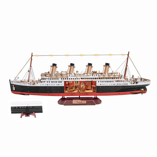 Paquebot Lumière de l’Atlantique 1912 - La Maquette en Bois®