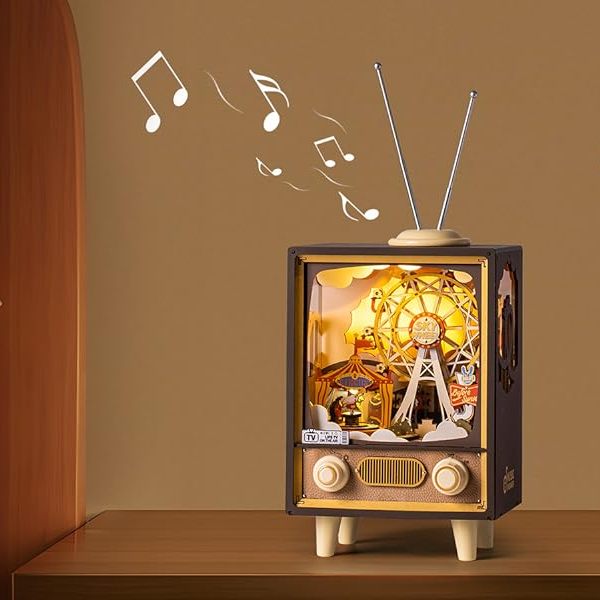 Téléviseur Carnaval Vintage - La Maquette en Bois®